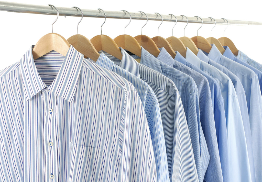 Chemise sur cintre